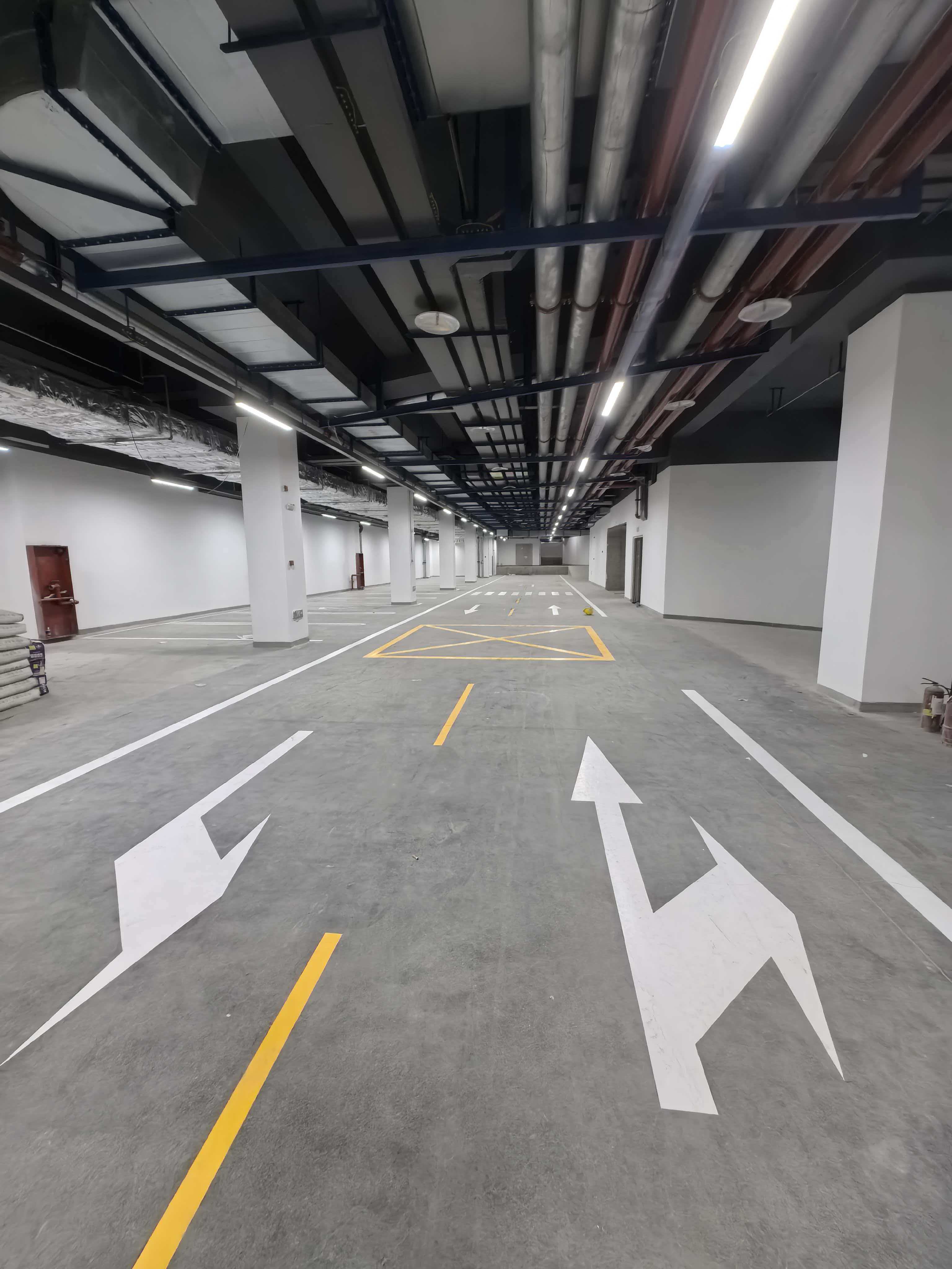 地庫標(biāo)線.jpg 地庫標(biāo)線.jpg